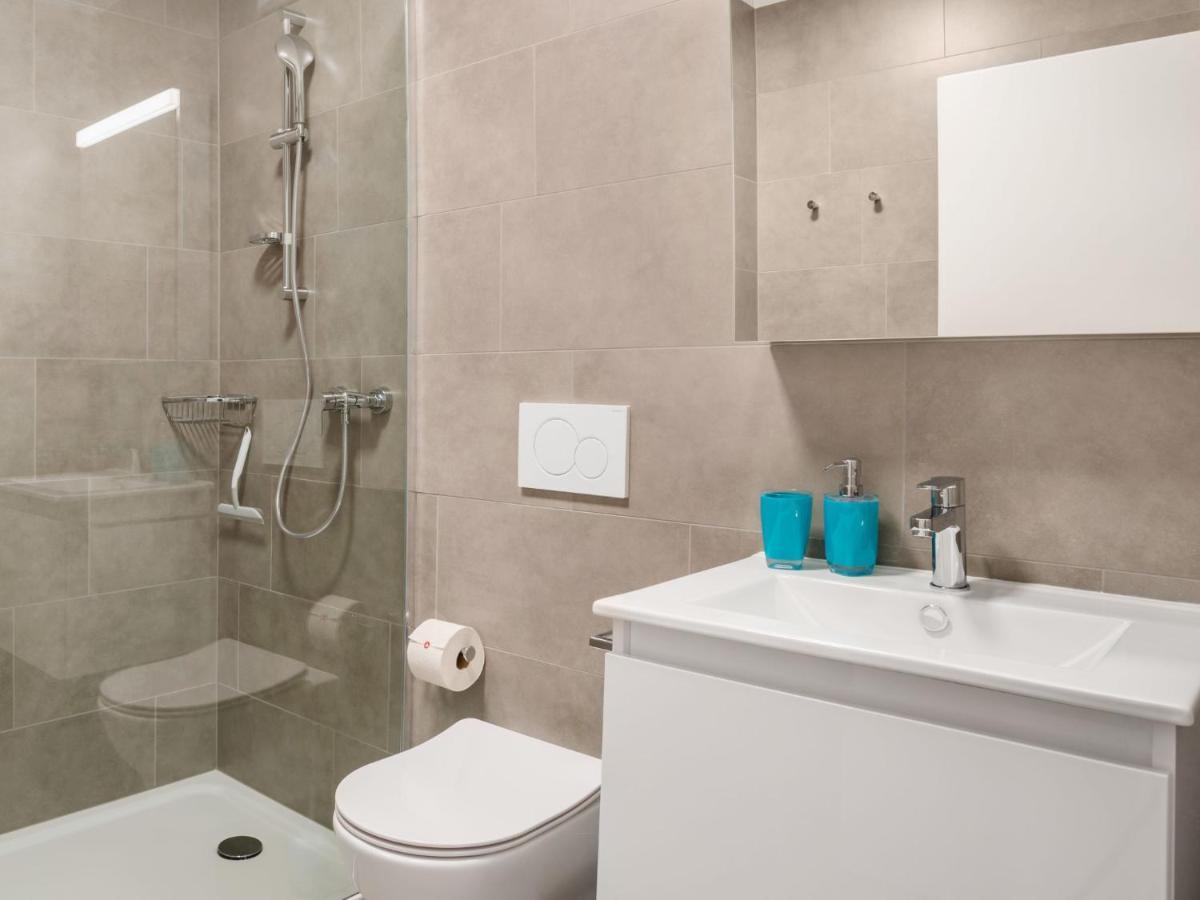 Apartment Loctowers A3-6-3 By Interhome โลการ์โน ภายนอก รูปภาพ